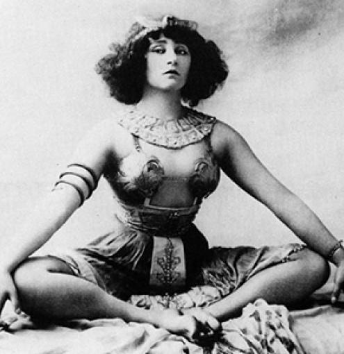 Colette: a tribute to a true free woman